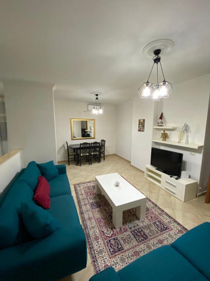 Chlo Apartment 3 Tirana Exterior photo